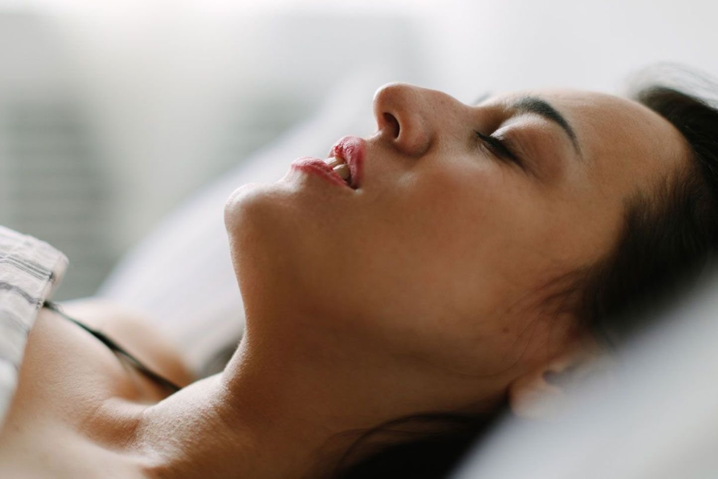 Two Adults Take Wrong Turn First Night in Ahmedbad Best Hotel 5 High class escort services Ahmedabad