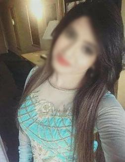 Divya 22 year female call girls in gurdaspur