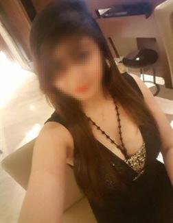 Tanishka 22 year female call girls in gurdaspur